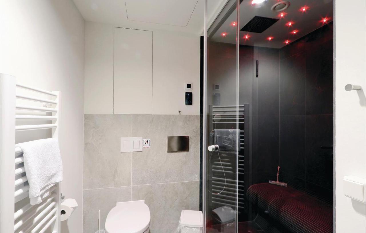 Apartment Awesome In Travemuende With Sauna *